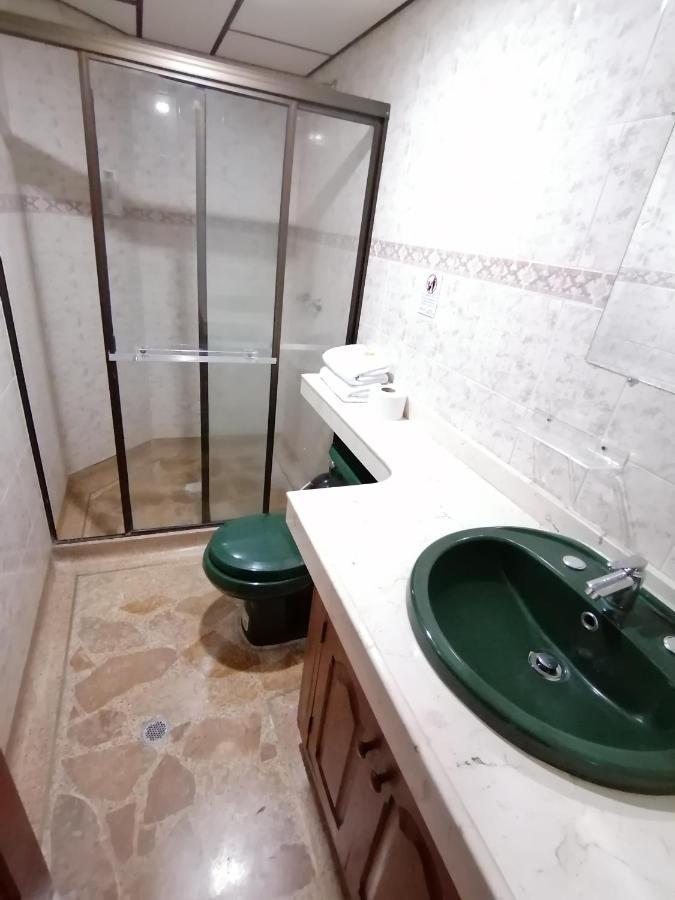 Hotel Golden Suite Pereira Exterior photo