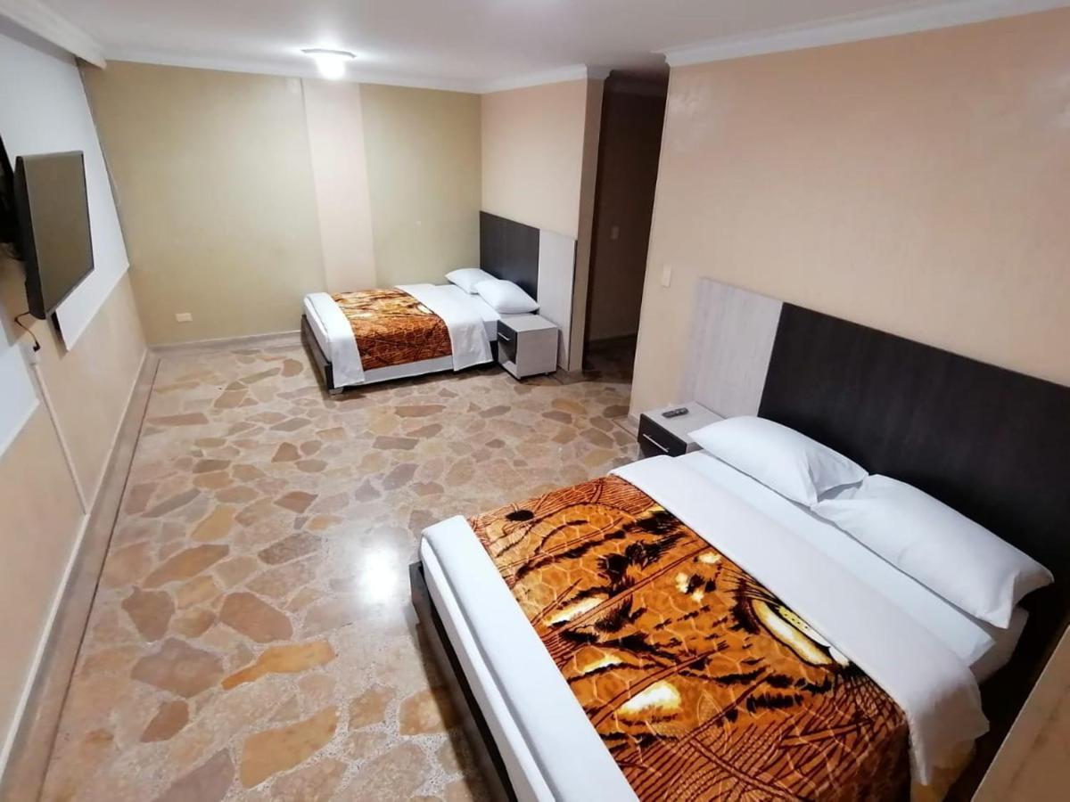 Hotel Golden Suite Pereira Exterior photo