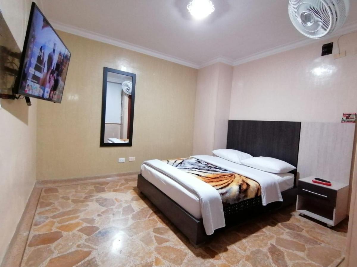 Hotel Golden Suite Pereira Exterior photo