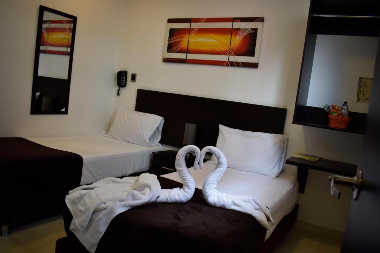 Hotel Golden Suite Pereira Exterior photo